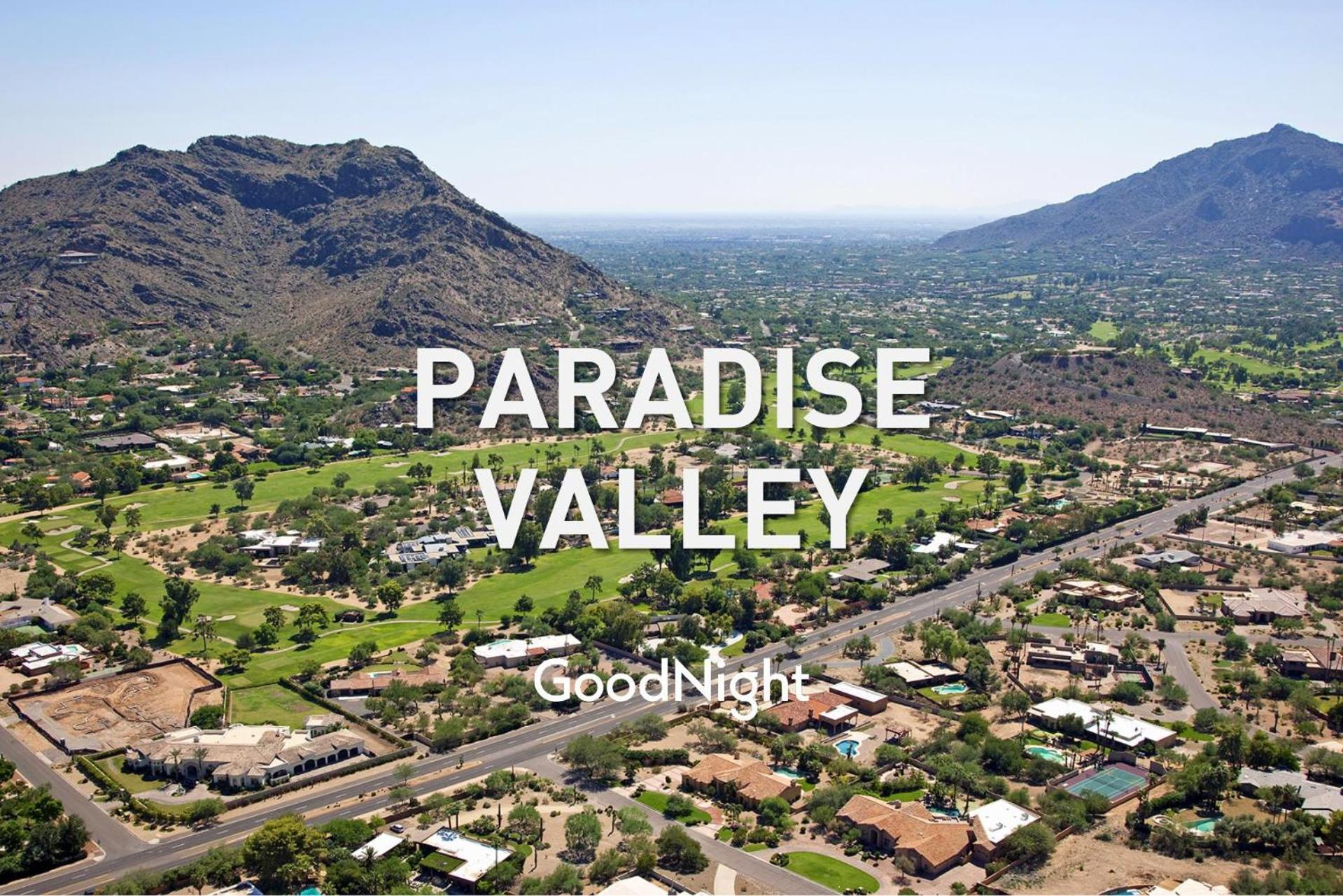 Disco In The Desert - Walk To Old Town Holiday home Scottsdale