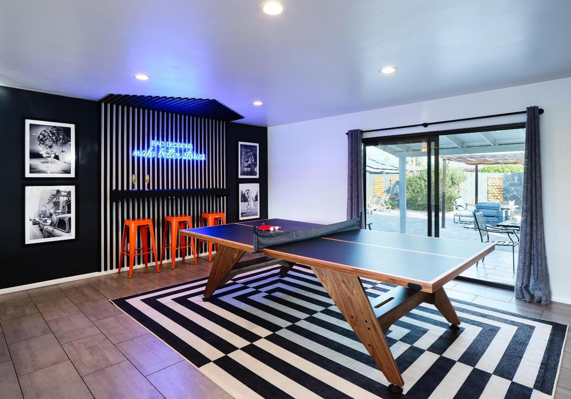 Disco In The Desert - Walk To Old Town Scottsdale